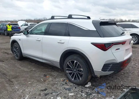 2024 Acura Zdx A-Spec из США, поврежденный, VIN 4W5KHNRL2RZ504282